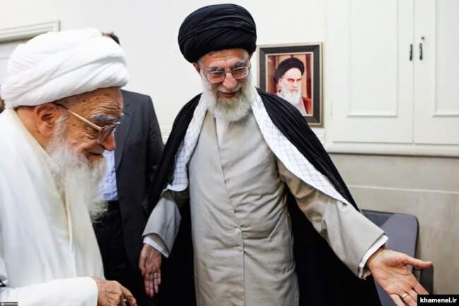 صافی گلپایگانی در دیدار دیگری با رهبر جمهوری اسلامی