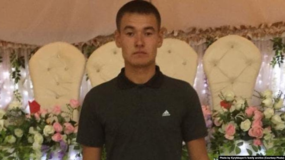 Өте қанды порно