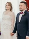 Лилия Чанышева ире Алмаз Гатин белән туй көнендә
