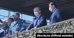 Президент Казахстана Касым-Жомарт Токаев наблюдаtт за учениями подразделений Национальной гвардии МВД в Алматинской области. 22 августа 2021 года.