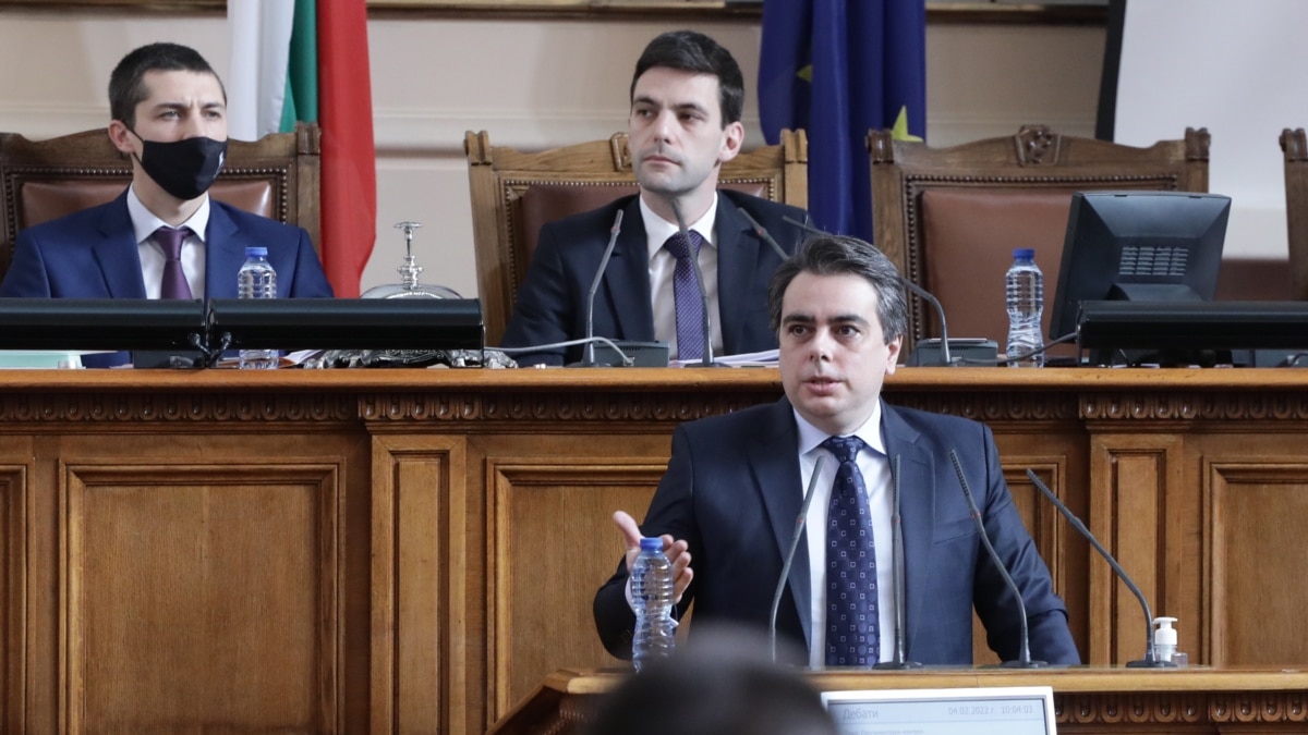 Вицепремиерът и финансов министър Асен Василев подготвя нов закон, който