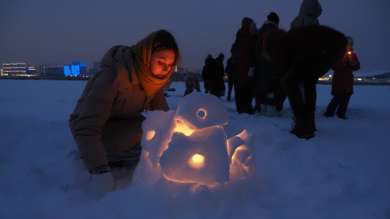 Праздник снежных фонарей на берегу Казанки 