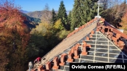 Biserica romano-catolică din Roșia Montană a obținut aproape 200.000 de lei pentru reparații urgente, la acoperiș.
