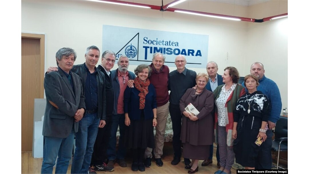 La întâlnirea lui Thierry Wolton cu membrii Societății Timișoara au participat Florian Mihalcea, Smaranda Vultur, Vasile Popovici, Alexandra Mihalcea, Laurian Ieremeiov, Doru Botoiu, Alin Gavreliuc, Marcel Tolcea, Cristian Pătrășconiu, Paul Mihalcea și Brîndușa Armanca