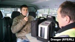  Така наподобяват полевите проби Drugtest5000, употребявани от Министерство на вътрешните работи (илюстративна снимка). 