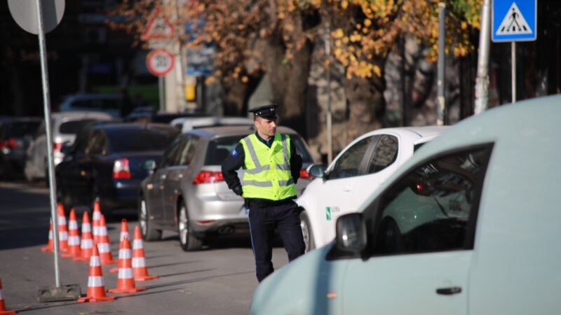 Sveçla paralajmëron ashpërsim të masave për shkelësit e rregullave të trafikut