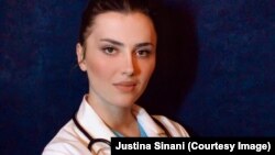 Justina Sinani - studente e mjekësisë