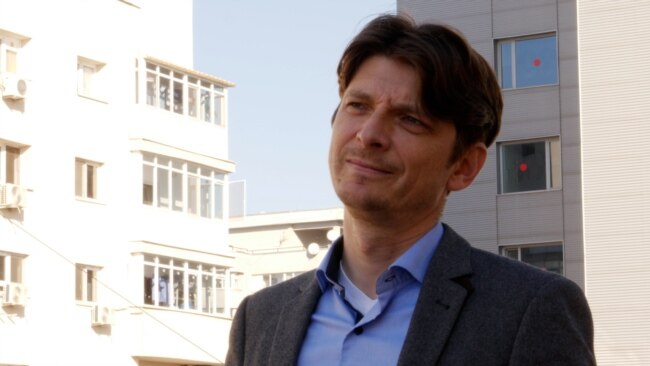 Marius Rusu despre lumea virtuală care duce la dependență