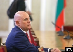 Marshall Harris, the former U.S. State Department official and Bulgaria expert, describes Ivan Geshev as "the biggest threat" to Bulgarian democracy and justice.