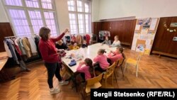У центрі допомоги українським біженцям в Яблонці-над-Нисою проводять гуртки для дітей та заняття з чеської мови для дорослих
