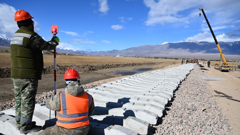 Cтроительство ж/д Китай-Кыргызстан-Узбекистан начнется в октябре