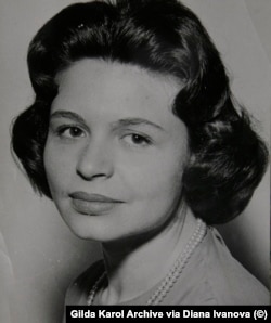  Джилда Карол 