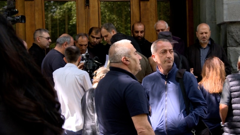 Families Of Fallen Soldiers Insist On Pashinian’s Prosecution