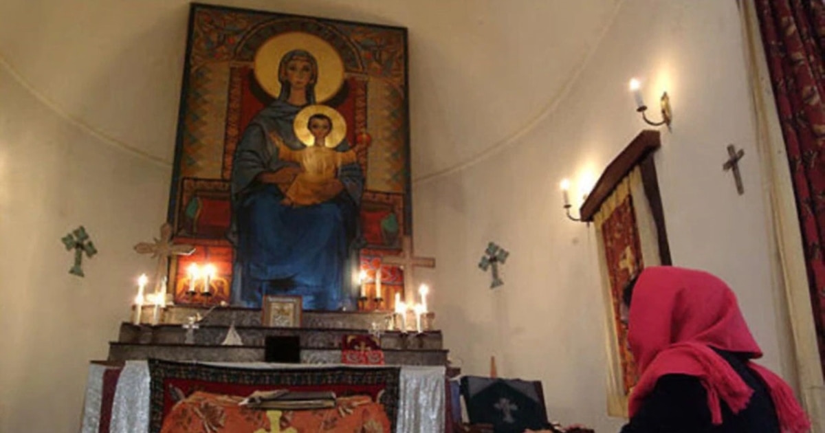 No Place For Converts: Iran's Persecuted Christians Struggle To Keep The  Faith