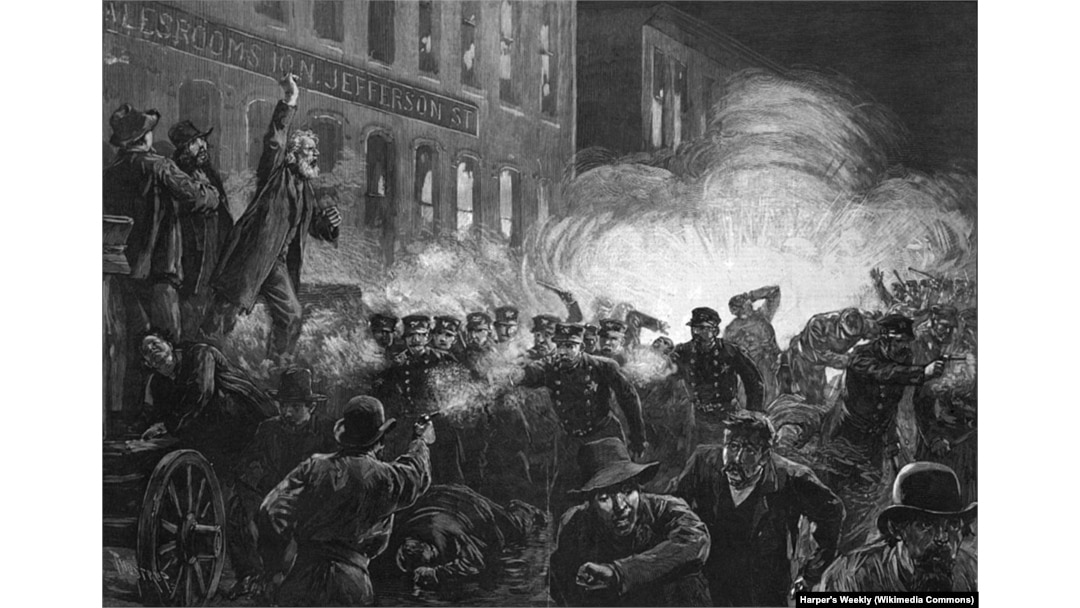 La sfârșitul secolului XIX, activiștii de stânga din întreaga lume luptau pentru condiții de muncă mai demne. Protestul din Chicago s-a soldat cu violențe care au marcat politicile internaționale de stânga și au dus la crearea Zilei Muncii.