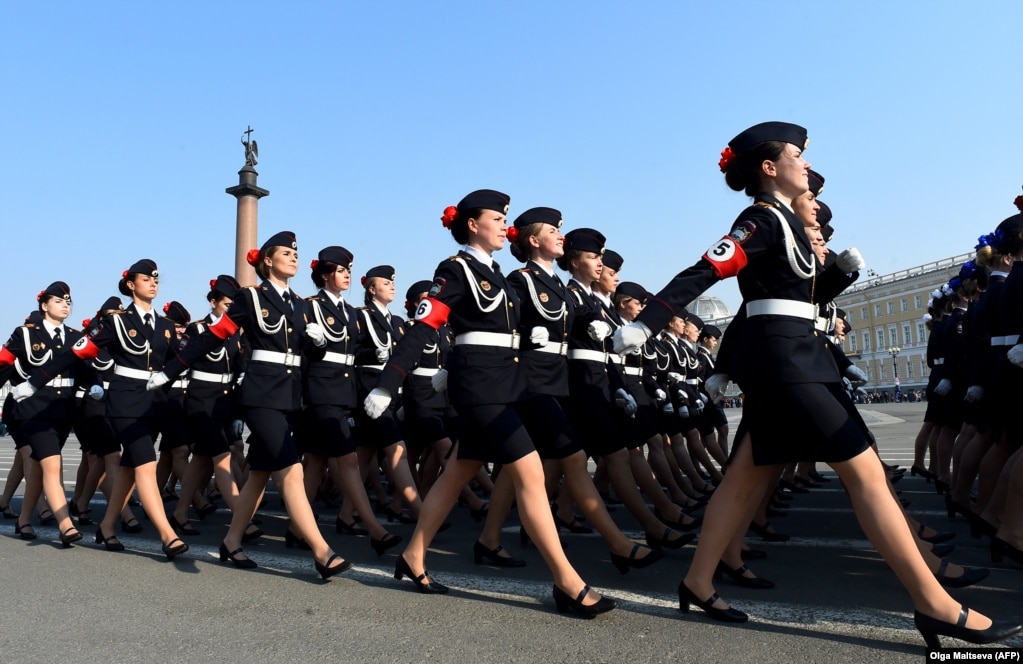 Os recuerdan algo estos uniformes de militares rusas?