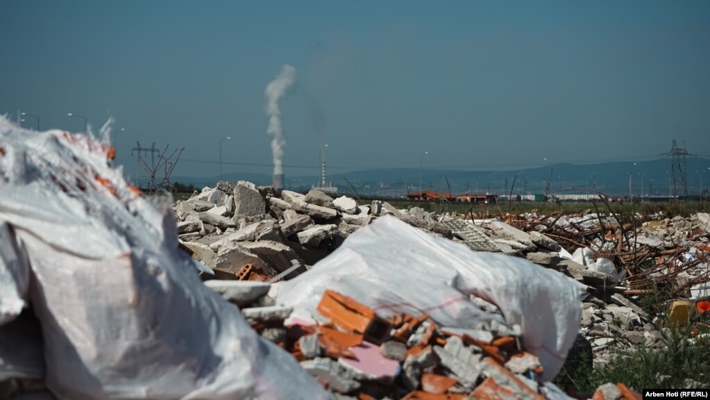 Për vite me radhë, Kosova ballafaqohet me deponi ilegale, si pasojë e mungesës së menaxhimit efikas të mbeturinave.   