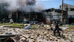 Consecinte ale atacului cu rachetă de joi asupra localității Bahmut, din Donețk