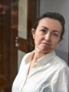 TOPSHOT - Alsu Kurmasheva, a US-Russian journalist for Radio Free Europe/Radio Liberty (RFE/RL) who was arrested last year for failing to register as a "foreign agent", attends a hearing on the extention of her pre-trial detention, at the Sovetski court i