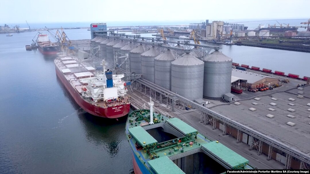 Portul Constanța nu are o capacitate de a stoca mai mare de 200.000 de tone de cereale, iar aceste silozuri sunt deja pline.