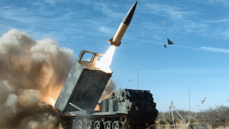ЗША разглядаюць пытаньне аб пастаўках Кіеву дальнабойнай вэрсіі ракетаў ATACMS
