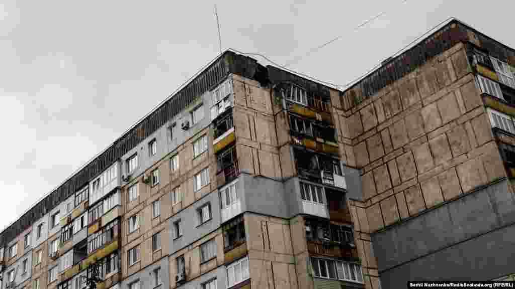 Пошкоджені російськими обстрілами багатоквартирні житлові будинки. Лисичанськ, 2 червня 2022 року