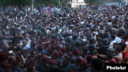 Armenia - Riot police clash with opposition protesters in Yerevan, June 3, 2022.