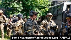 Бійці «Іноземного легіону оборони України» в Сєвєродонецьку на Луганщині, 2 червня 2022 року