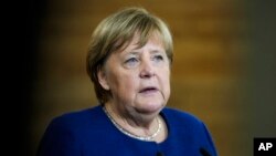 Germaniýanyň ozalky kansleri Angela Merkel 