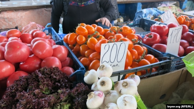 Продаж овочів на феодосійському ринку. Ілюстраційне фото