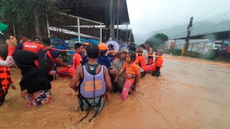 Broj poginulih u poplavama nakon tajfuna na Filipinima porastao na 19