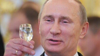 Путин: в Новый год буду смотреть поздравление президента РФ