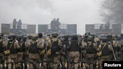 У центрі Алмати 5 січня було чути постріли.