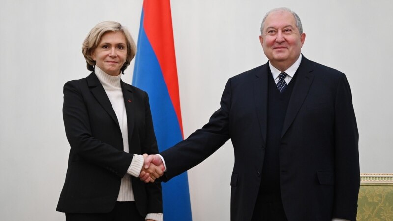 Another French Presidential Candidate Visits Armenia