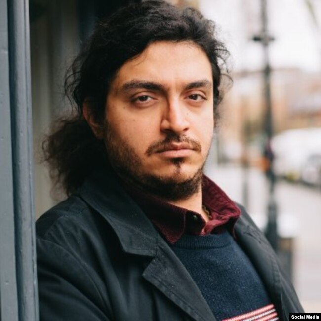 Gazetari dhe analisti politik iranian, Arash Azizi