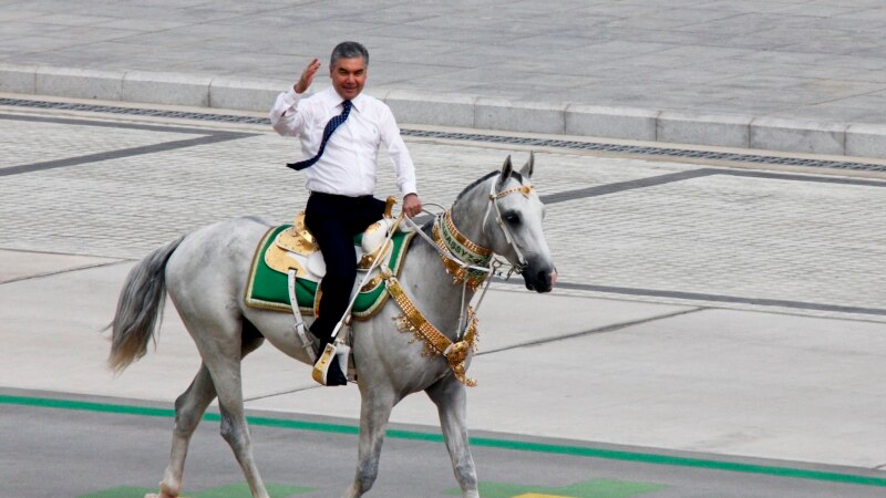 Расте бројот на кандидати за претседателско столче во Туркменистан 