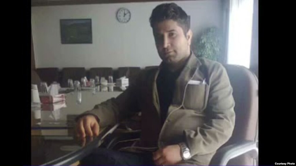 عادل کیانپور، زندانی سیاسی