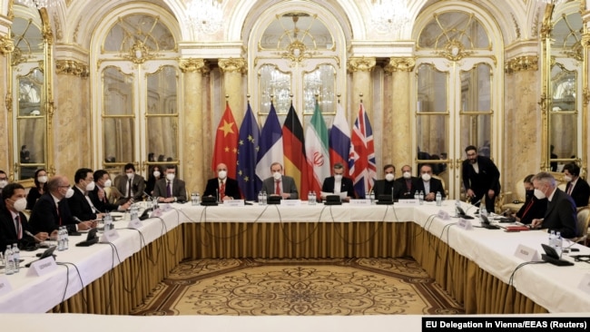 A meeting of the various delegations at the nuclear talks in Vienna. (file photo)