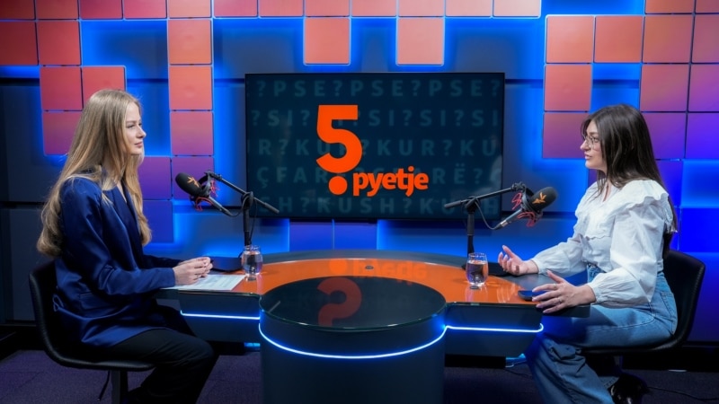 Si ndikojnë rrjetet sociale në shëndetin mendor