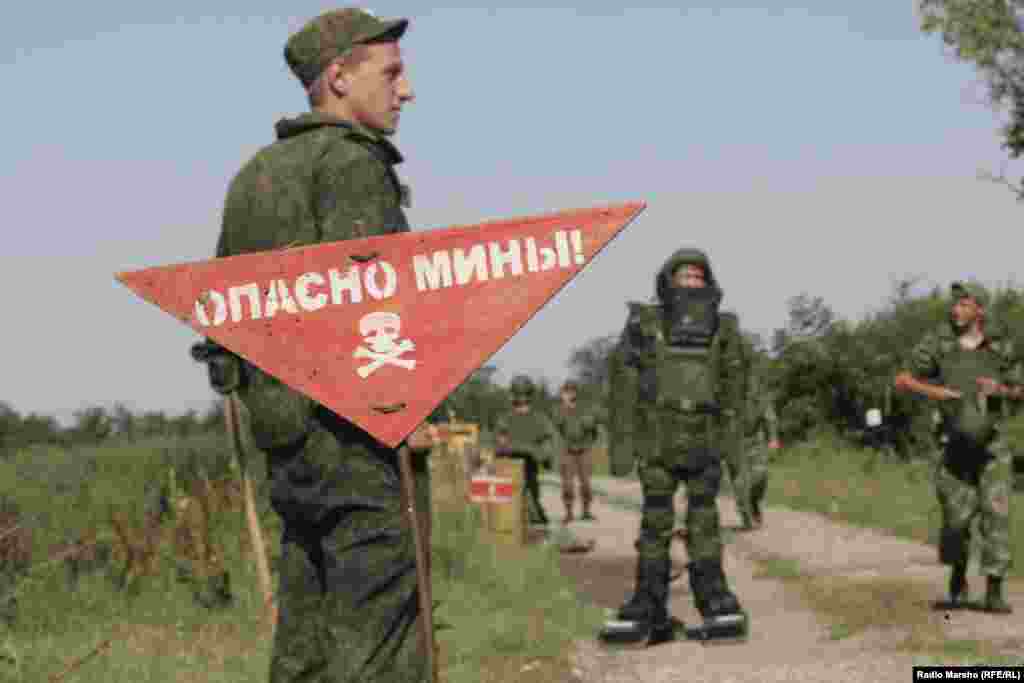 Chechnya, mine clearing in Chechnya