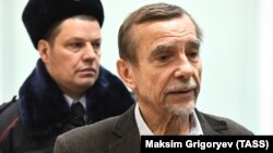 Лев Пономарев