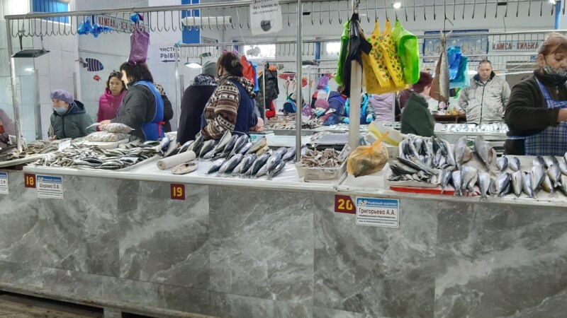 Рыбный рынок в Керчи: от улова до улова