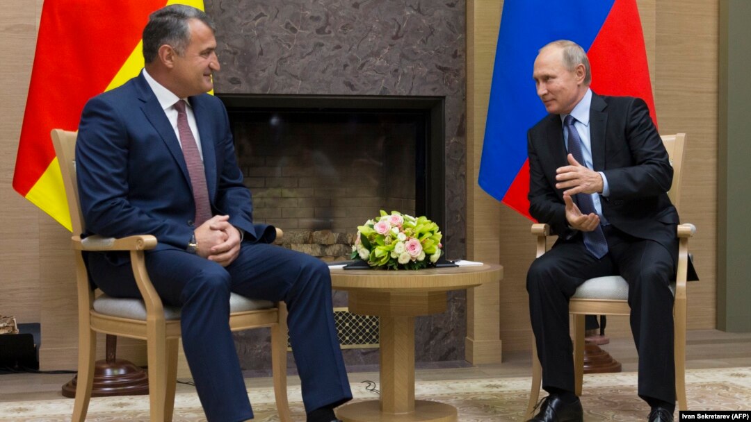 Владимир Путин и Анатолий Бибилов обсудили актуальные вопросы двустороннего сотрудничества