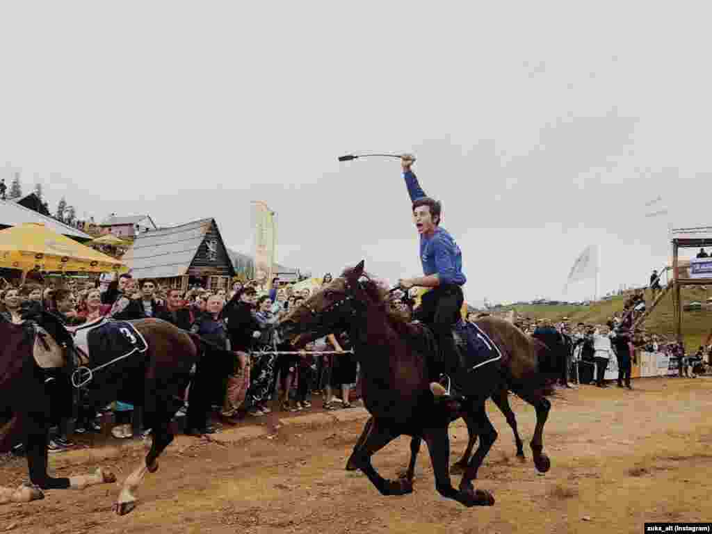 zuka_alt-ის სხვა ფოტოები ნახეთ მის ინსტაგრამის არხზე.