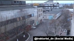Территория тюрьмы «Изоляция» в Донецке