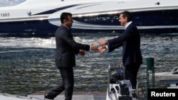 Nënshkrimi i marrëveshjes për emrin e Maqedonisë midis dy kryeministrave, Zaev dhe Tspiras