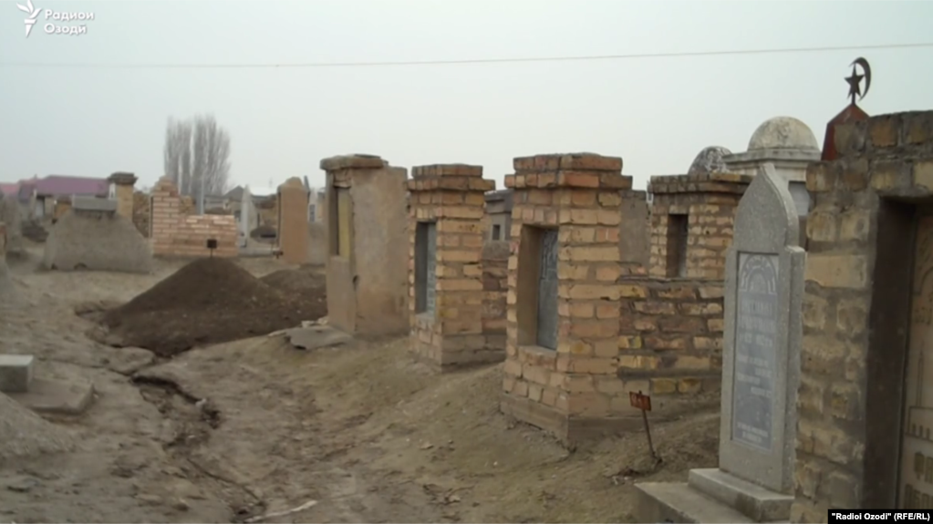 В Таджикистане усилен контроль за исполнением установленных правил погребения