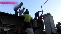 Бишкек: штурмом на стадион (видео)