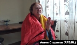 Елена Попова в Тбилиси рассказывает о своем побеге из Петербурга