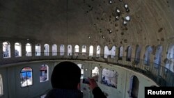 Баня мечеті поблизу Дамаска, пошкоджена пострілами